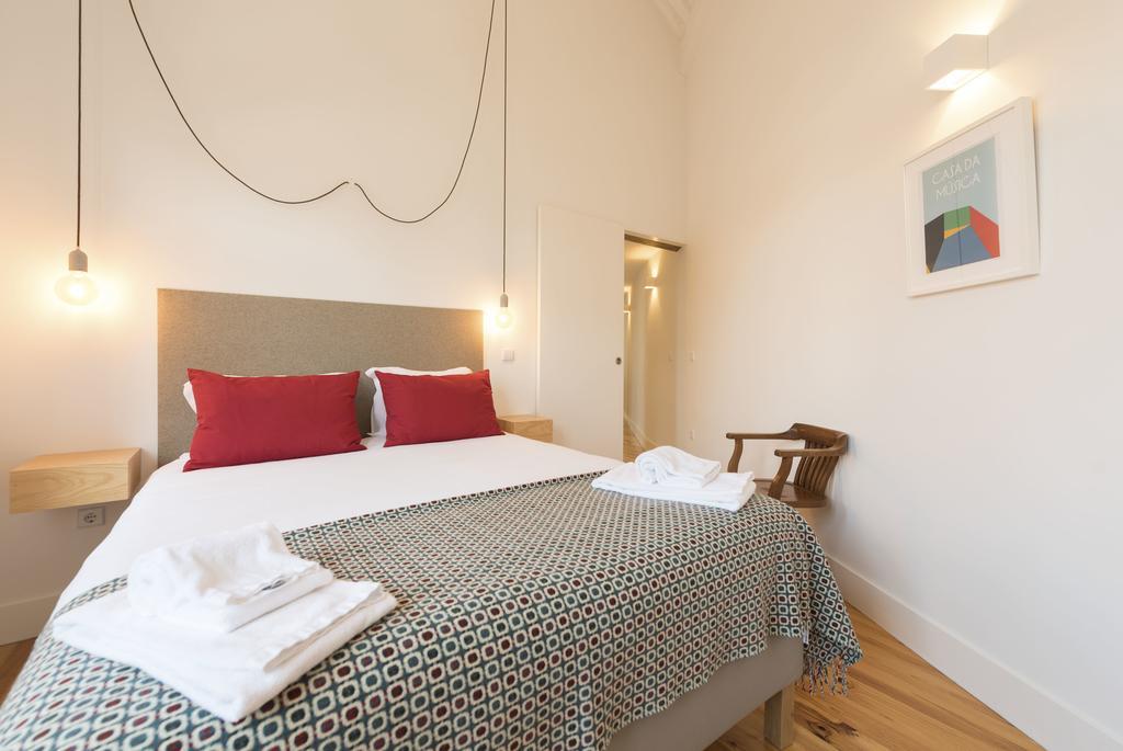 Lovelystay - Top Floor Balcony Apartment OOporto Extérieur photo
