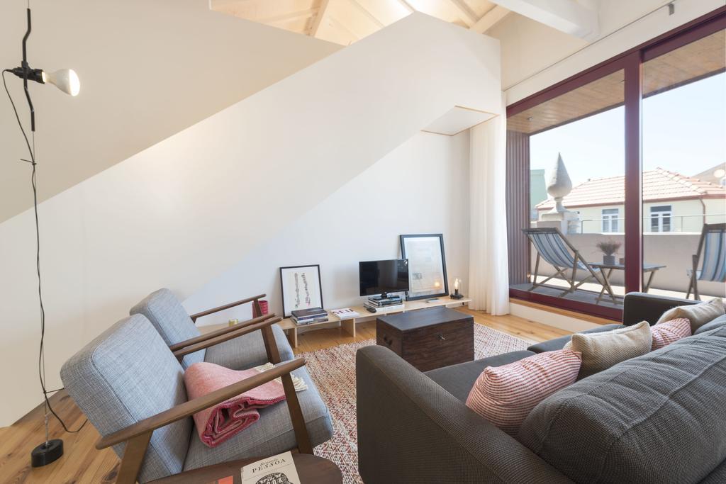 Lovelystay - Top Floor Balcony Apartment OOporto Extérieur photo